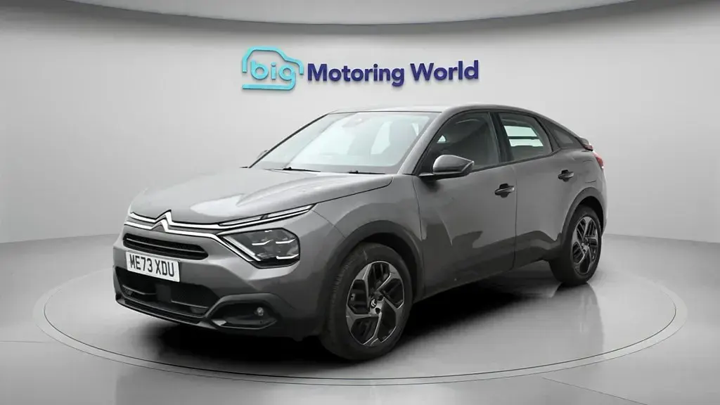 Usado Citroën C4 PureTech 100 HP (73 kW) 2024 Cinzento SUV
