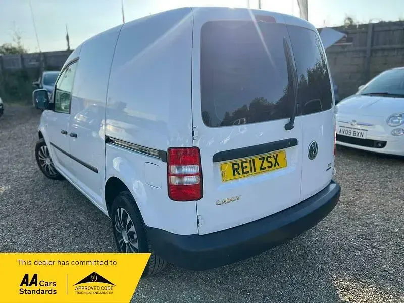 Used VW Caddy 102 HP (75 kW) 2011 White MPV