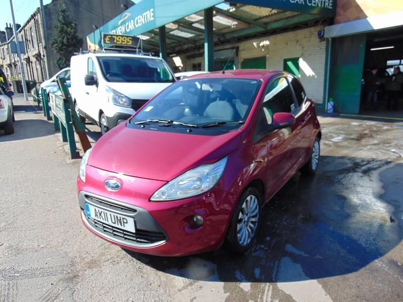 Used Ford Ka Zetec 69 HP (50 kW) 2011 Red Hatchback
