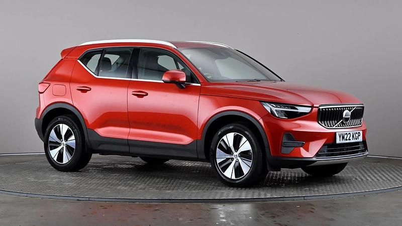Red Used 2022 Volvo XC40 Core SUV | £19,998 (Fair price) - Image 1/3
