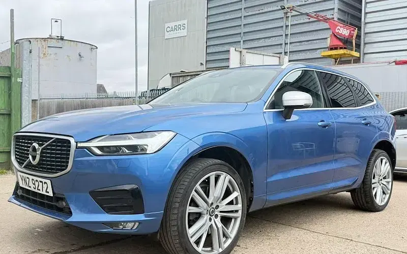 Used Volvo XC60 R-Design Pro 235 HP (172 kW) 2018 Blue SUV