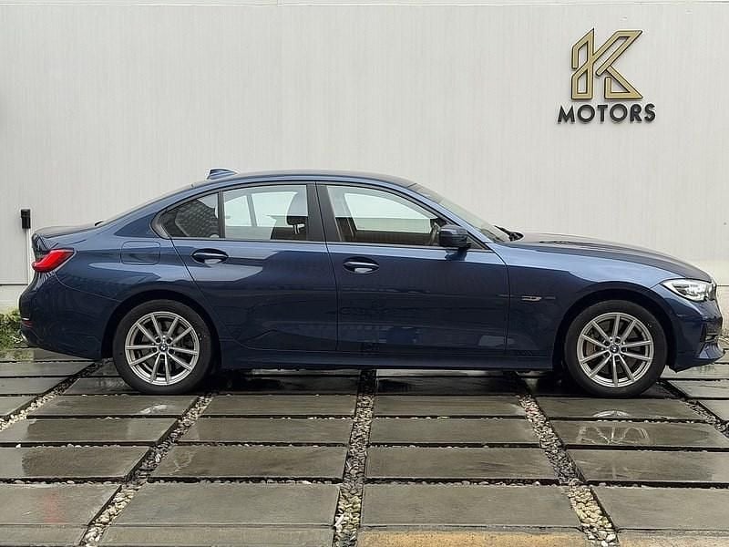Used BMW 330e Performance 2021 Phytonic blue Sedan