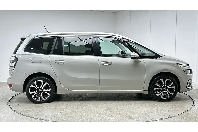 Used Citroën Grand C4 Picasso Flair 2019 Beige MPV