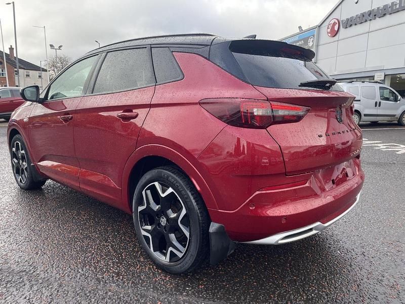 Used Vauxhall Grandland X Ultimate 128 HP (94 kW) 2022 Red SUV