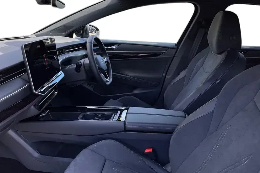 Used VW ID.7 Pro 210 kW (286 HP) 2026 Black Estate