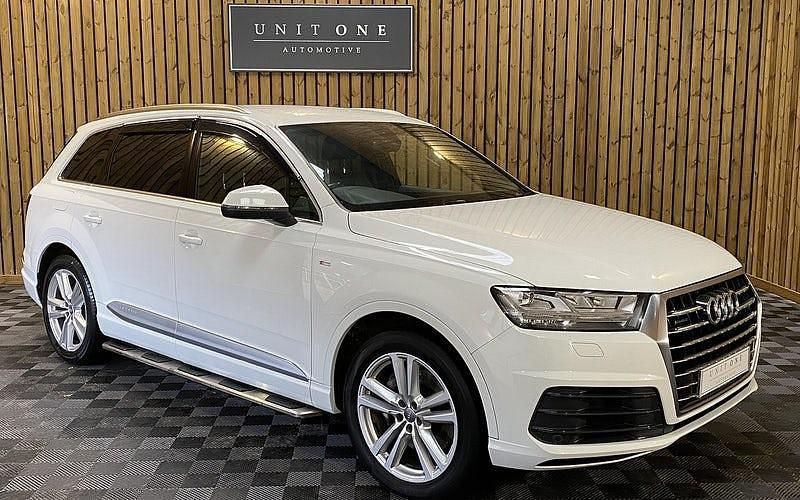 Used 2018 Audi Q7 S-Line SUV | £19,900 (Good price) - Image 1/3