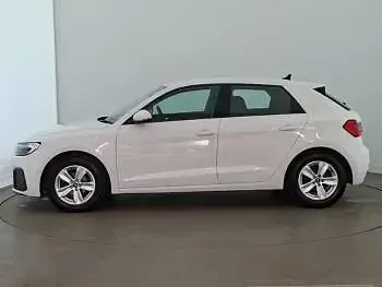 Used Audi A1 Design 95 HP (69 kW) 2022 White SUV