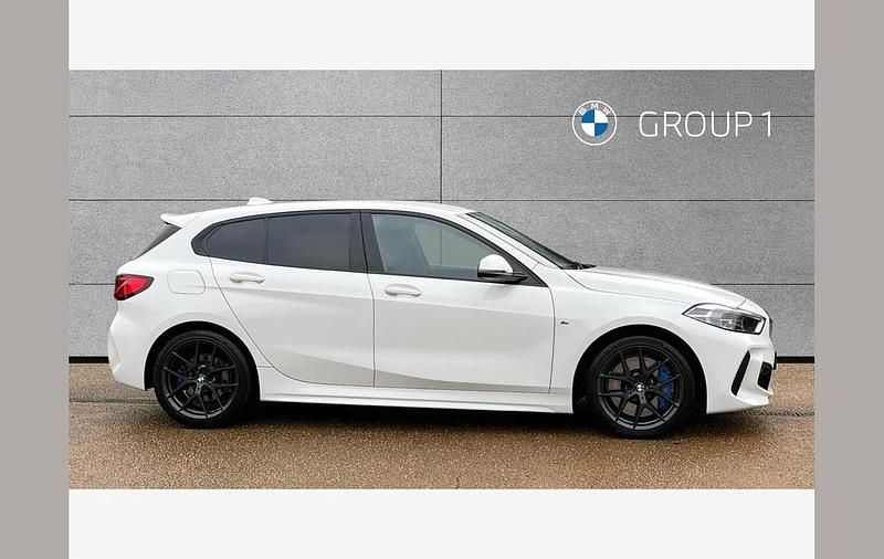 Used BMW 118 M Sport 140 HP (102 kW) 2020 White Hatchback