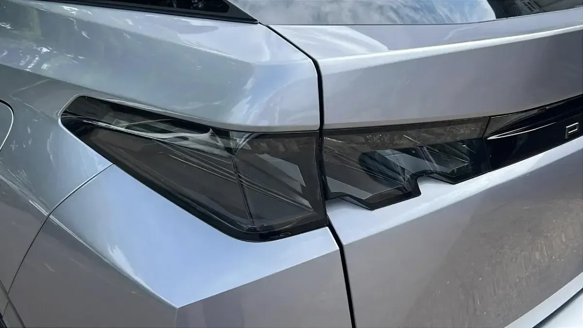 Used Peugeot e-3008 GT 152 kW (207 HP) 2025 Grey SUV