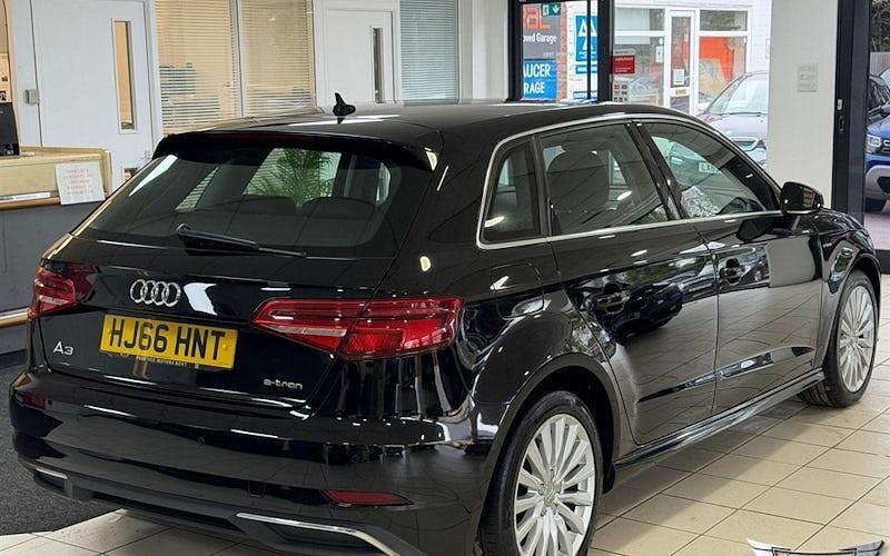 Used Audi A3 e-tron 150 HP (110 kW) 2018 Hatchback
