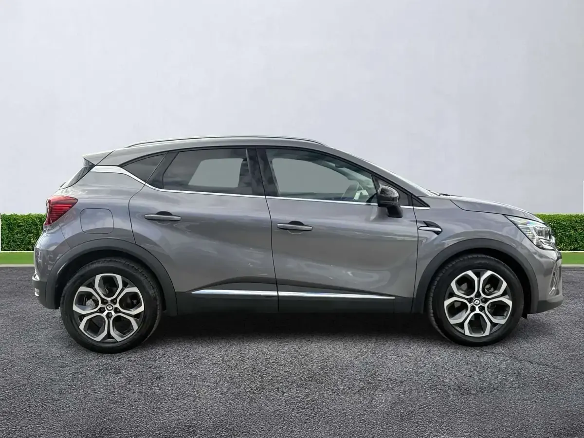 Used Renault Captur Techno 145 HP (106 kW) 2023 Grey  SUV