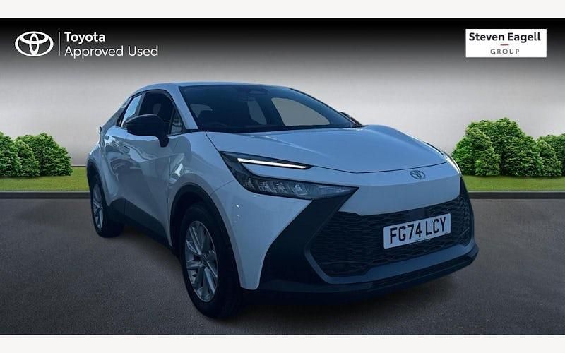 Used Toyota C-HR 140 HP (102 kW) 2026 SUV