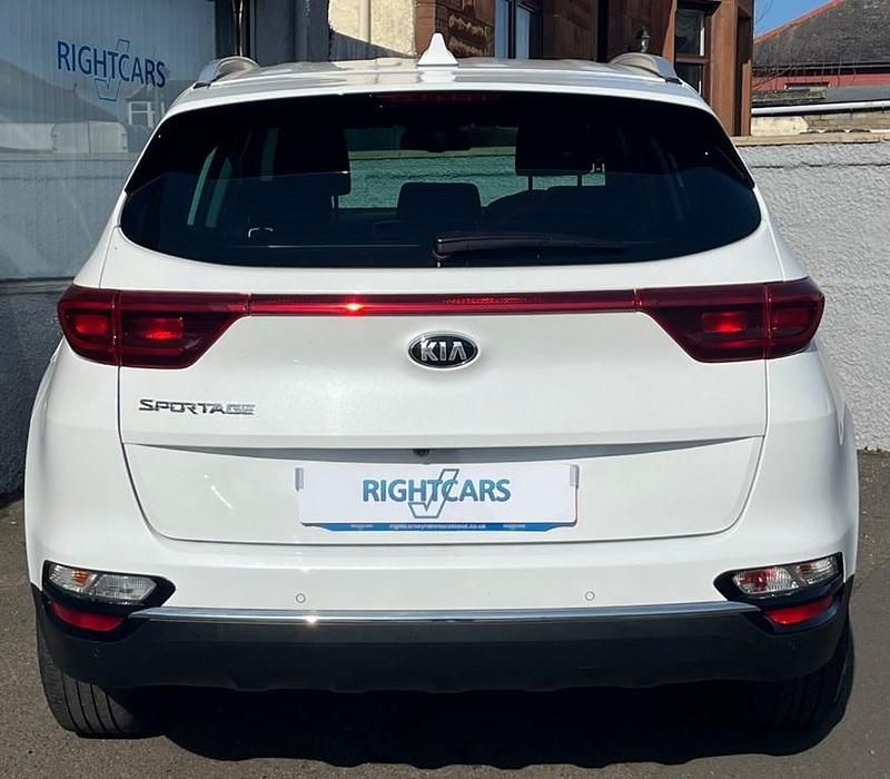 Used Kia Sportage 177 HP (130 kW) 2019 White SUV