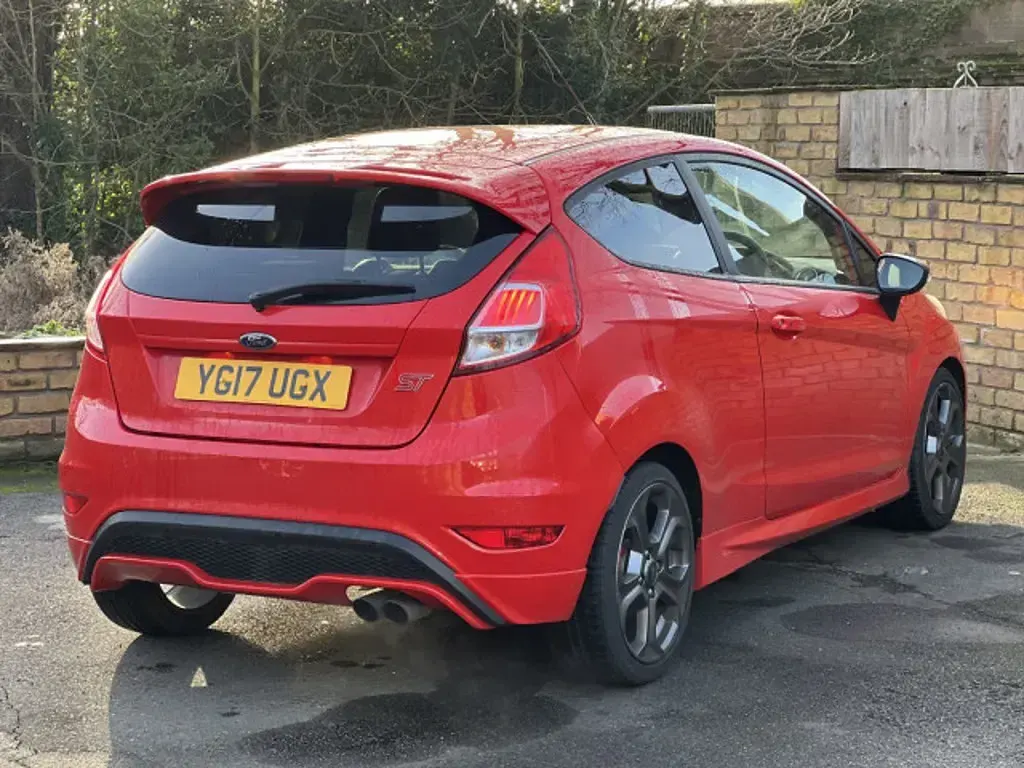 Used Ford Fiesta ST 2017 Red Hatchback