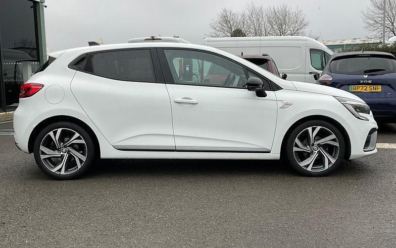Used Renault Clio V RS Line 90 HP (66 kW) 2023 Hatchback