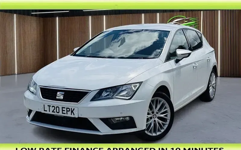 Used Seat Leon SE Dynamic 131 HP (96 kW) 2020 Hatchback