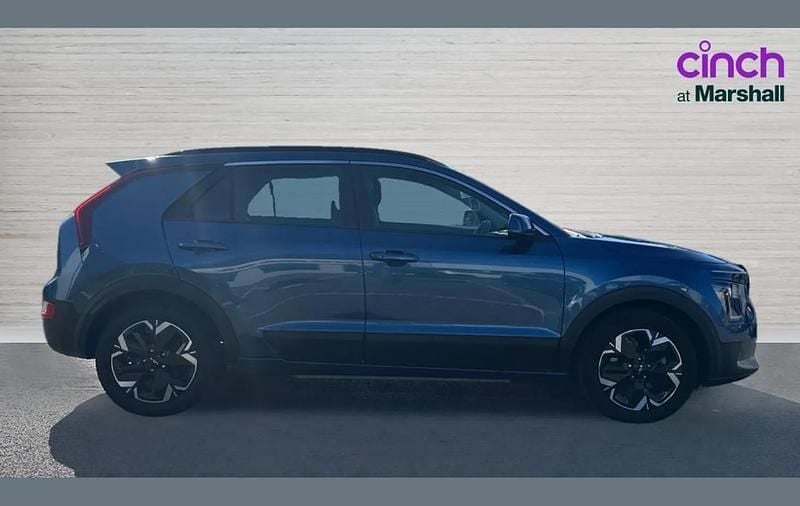 Used Kia e-Niro 150 kW (204 HP) 2024 Blue SUV