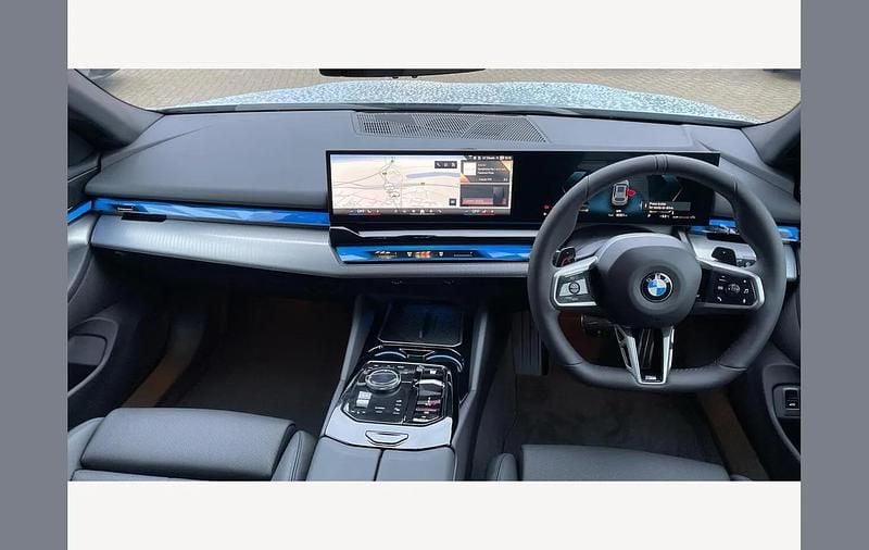 Used BMW 520 M Sport 205 HP (150 kW) 2026 Grey Estate