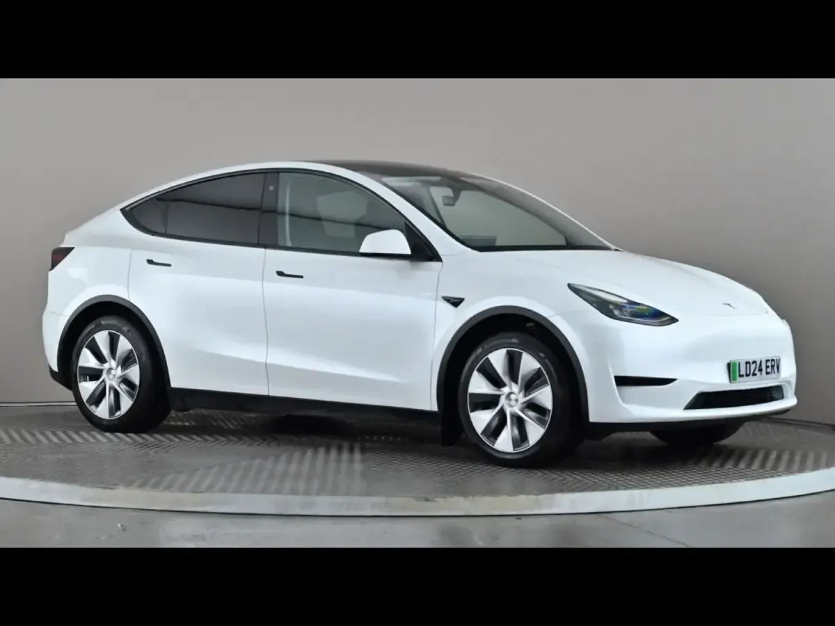 Used Tesla Model Y RWD 219 kW (299 HP) 2024 SUV