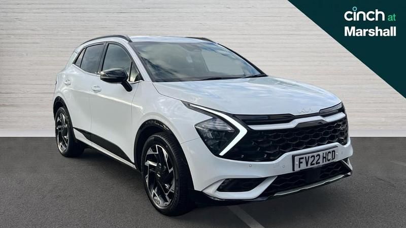 White Used 2022 Kia Sportage GT-Line SUV | £23,649 (Fair price) - Image 1/4