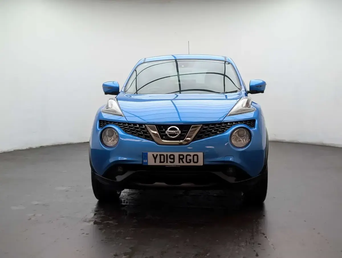 Begagnad Nissan Juke Tekna 113 HK (83 kW) 2019 Blå SUV