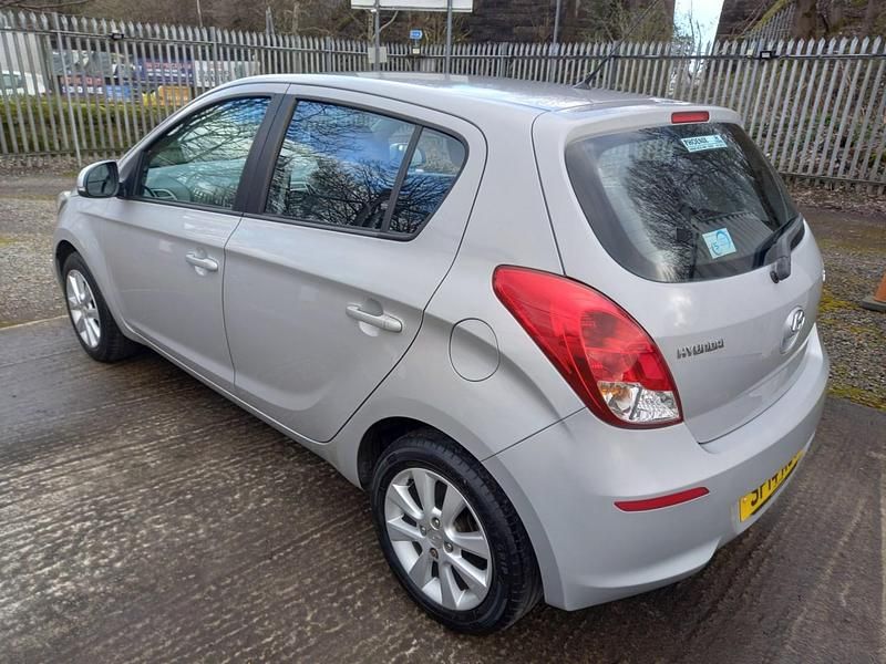 Used Hyundai i20 Active 2014 Silver Hatchback