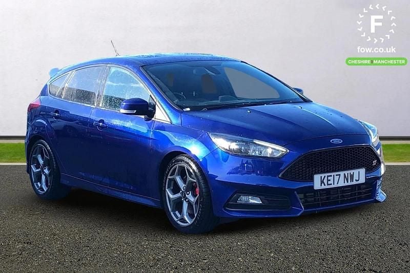 Blue Used 2017 Ford Focus ST Hatchback | £13,999 (Fair price) - Image 1/3