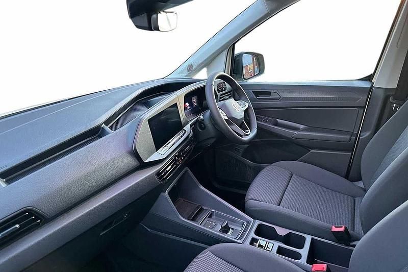 Used VW Caddy 116 HP (85 kW) 2025 Light ivory MPV