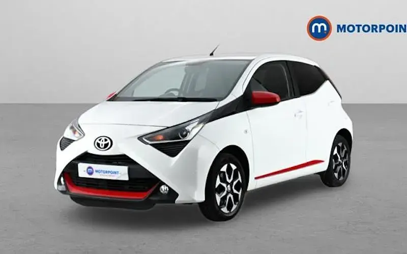 Used Toyota Aygo Trend 72 HP (52 kW) 2020 White Hatchback