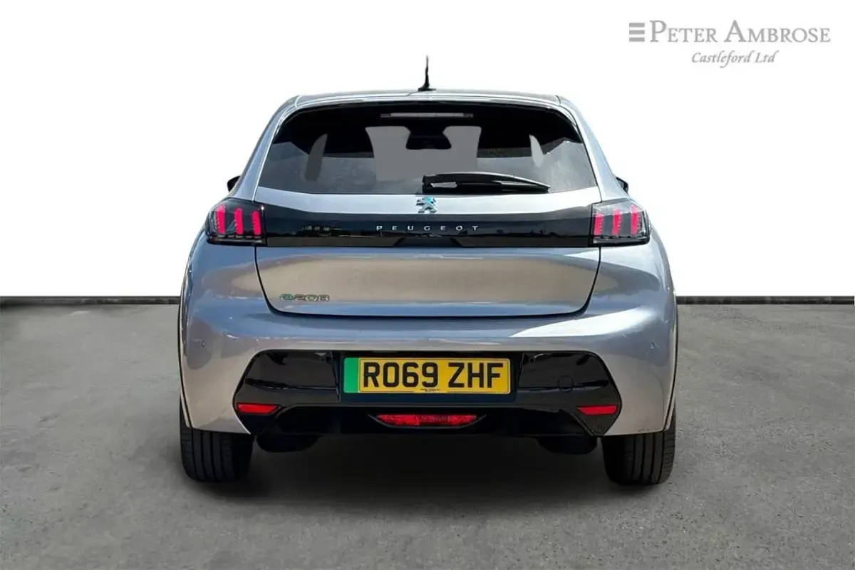 Used Peugeot e-208 Allure 98 kW (134 HP) 2020 Grey Hatchback