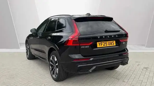 Used Volvo XC60 Plus 247 HP (181 kW) 2025 Black SUV