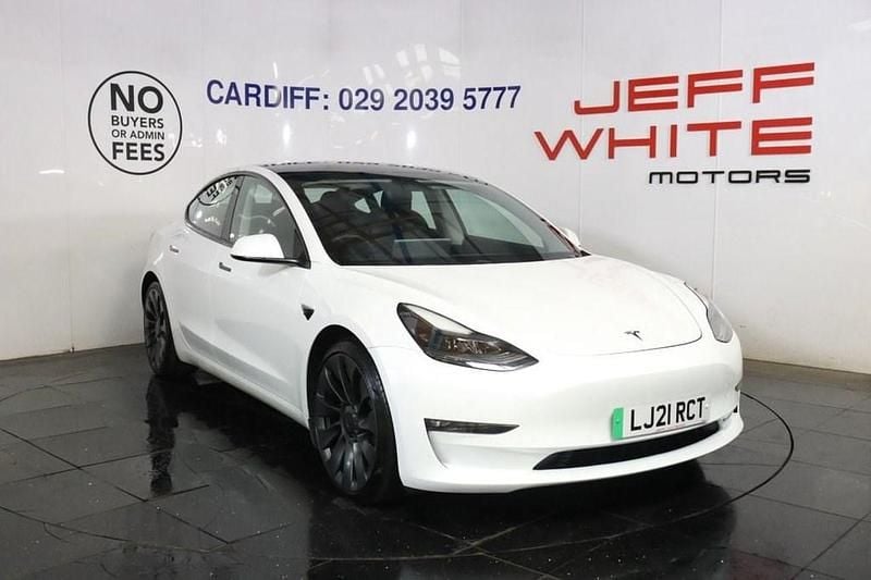 White Used 2021 Tesla Model 3 Performance Sedan | £22,988 (Fair price) - Image 1/4