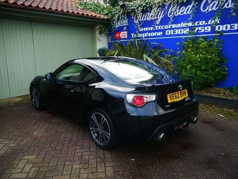 Used Toyota GT86 GT 200 HP (147 kW) 2012 Black Coupe