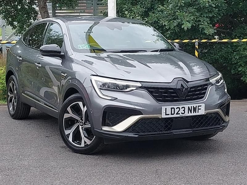 Grey Used 2023 Renault Arkana Engineered SUV | £20,298 (Fair price) - Image 1/4