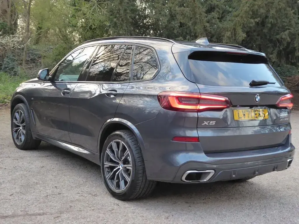 Used BMW X5 M Sport 286 HP (210 kW) 2021 Grey SUV