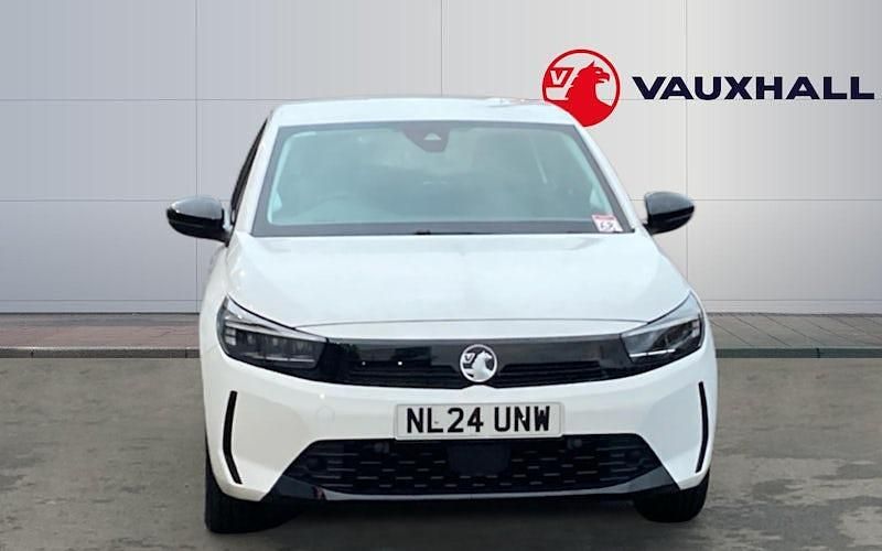 Used Vauxhall Corsa Design Edition 75 HP (55 kW) 2024 White Hatchback
