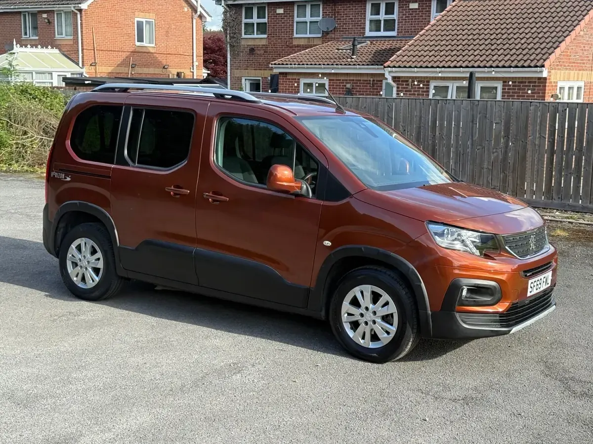Used Peugeot Rifter Allure 2019 Bronze MPV