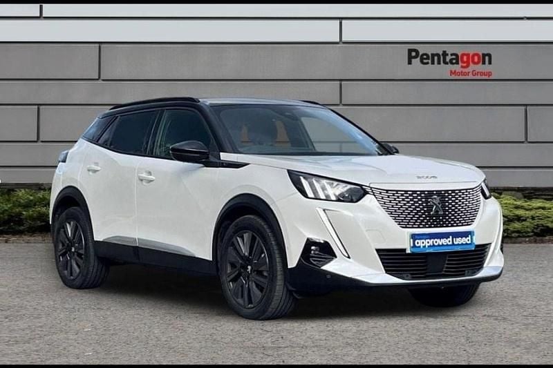 White Used 2022 Peugeot e-2008 Premium SUV | £13,600 (Good price) - Image 1/4