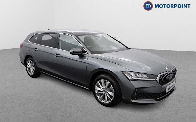 Used 2026 Skoda Superb SE Technology Estate | £27,499 (Fair price) - Image 1/4