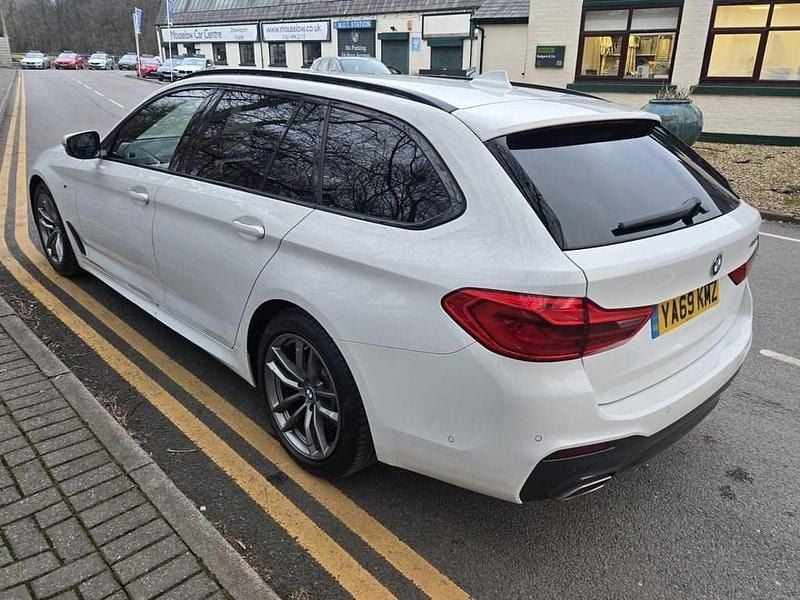 Used BMW 520 M Sport 190 HP (139 kW) 2020 White Estate