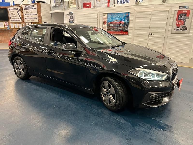 Used BMW 116 115 HP (84 kW) 2023 Black Hatchback
