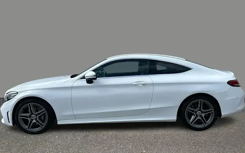 Używany Mercedes C200 AMG line 184 KM (135 kW) 2020 Coupe