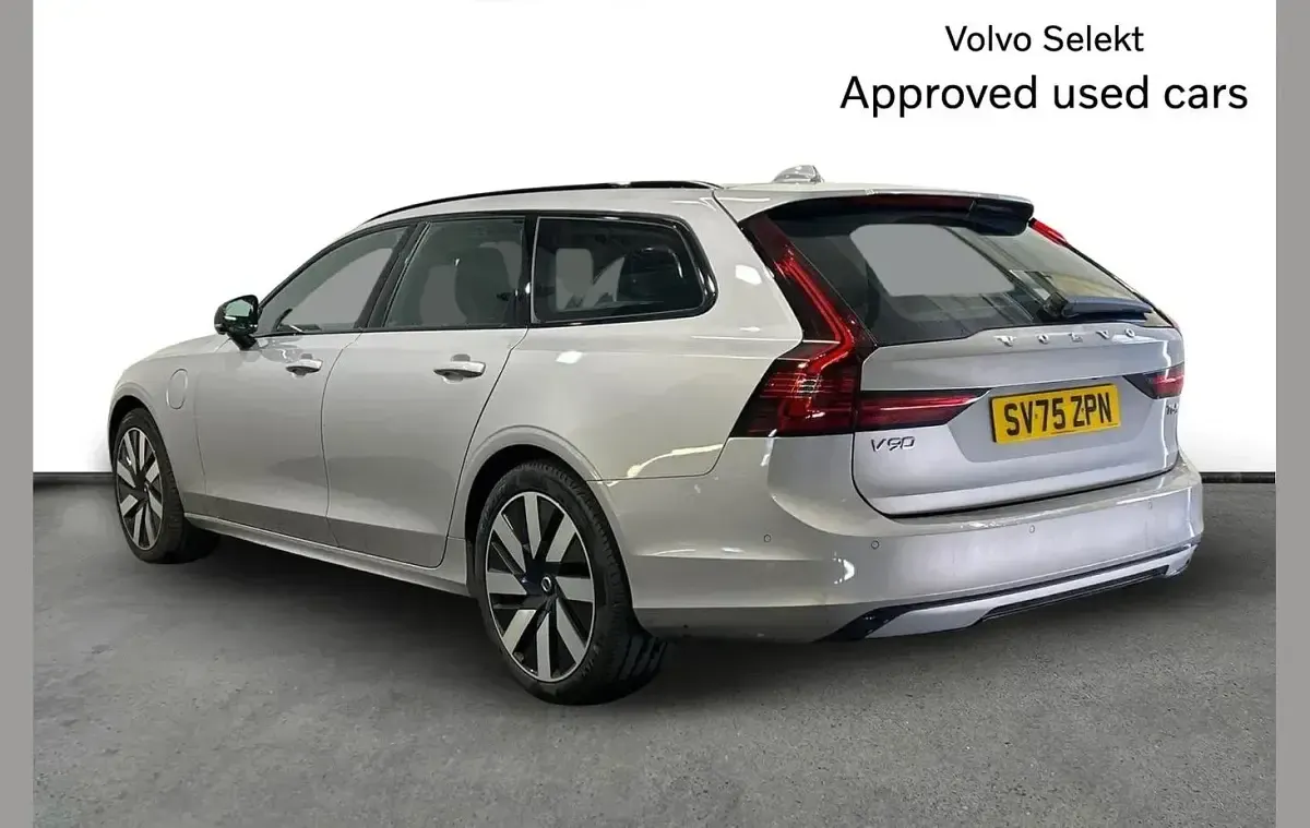 Used Volvo V90 Plus 345 HP (253 kW) 2025 Silver Estate