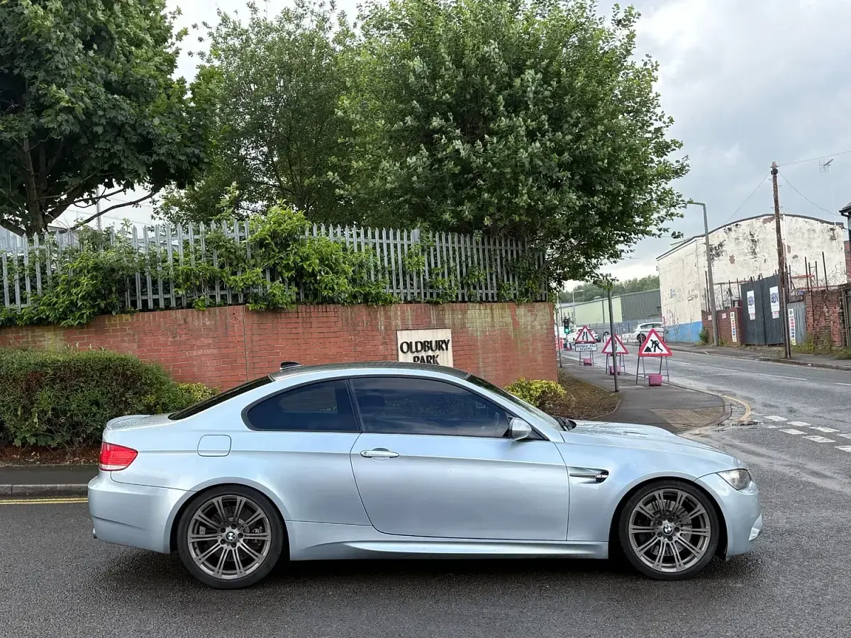 Used BMW M3 420 HP (308 kW) 2007 Blue Coupe