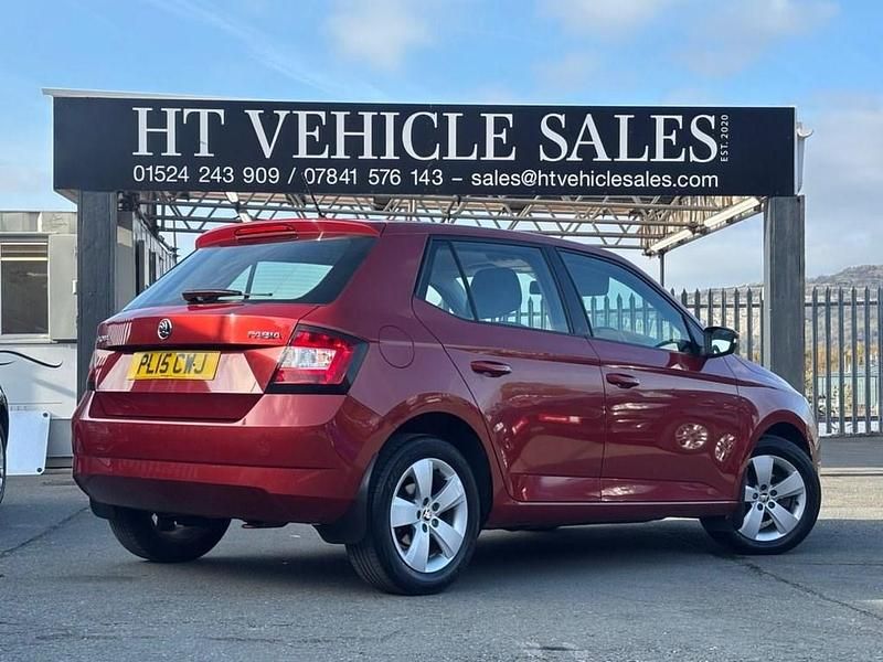 Used Skoda Fabia SE 90 HP (66 kW) 2015 Red Hatchback