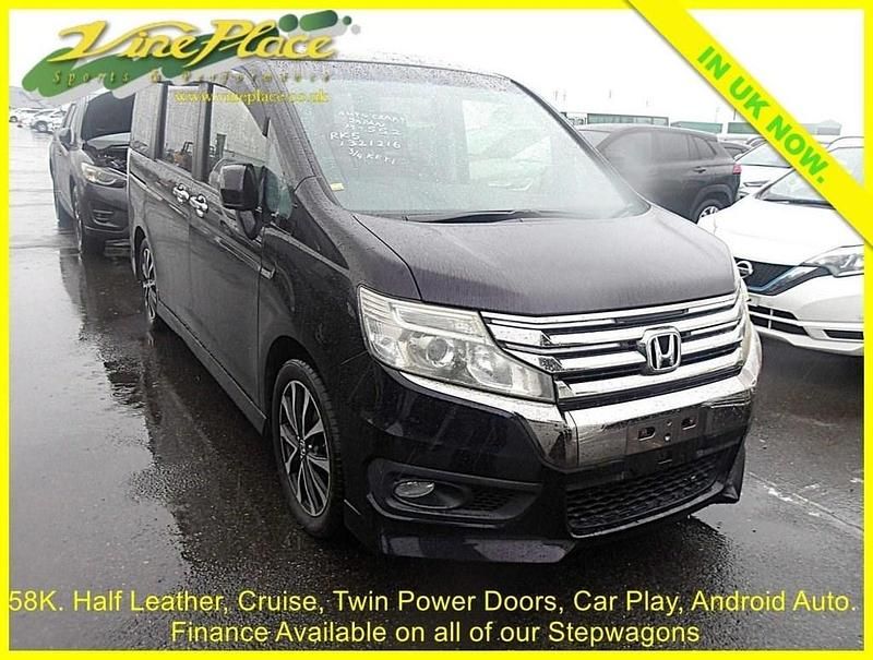 Purple Used 2012 Honda Stepwgn Cool MPV | £12,000 (Fair price) - Image 1/2
