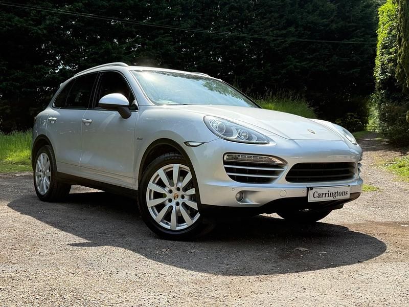 Silver Used 2013 Porsche Cayenne SUV | £10,995 (Good price) - Image 1/4