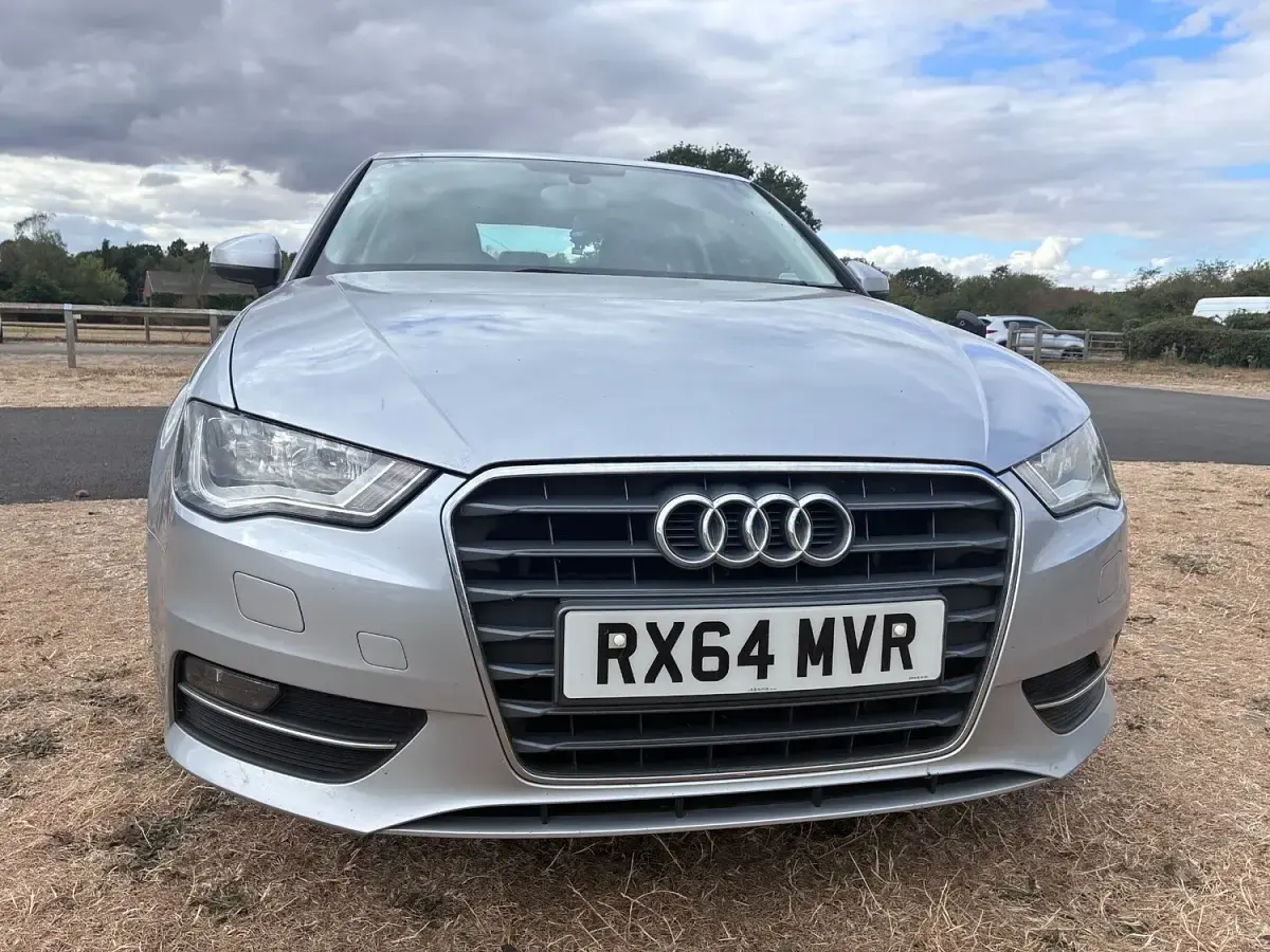 Used Audi A3 110 HP (80 kW) 2014 Silver Hatchback