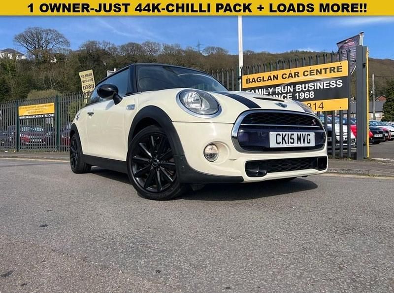 Used Mini Cooper S Hatch 192 HP (141 kW) 2015 White Hatchback