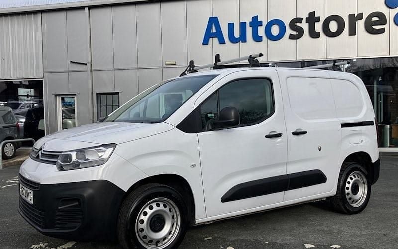 Used Citroën Berlingo 102 HP (75 kW) 2023 MPV